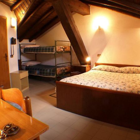 Hotel Rondanino Lanzo dʼIntelvi Eksteriør bilde